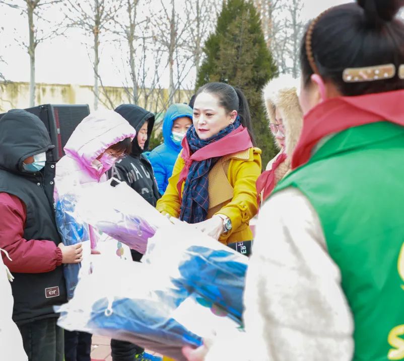 第244所  山东省平度市明村镇前楼华体会(中国)韩雪公益小学